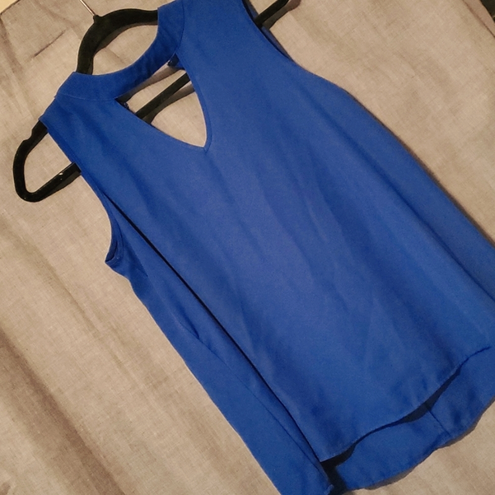 Ladies blue top
